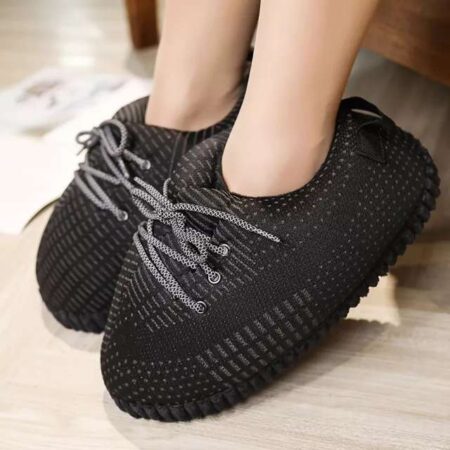 Chausson sneakers Yeezy Flashy Noir