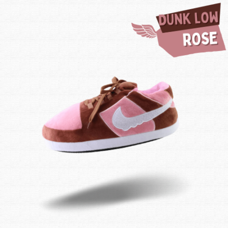 Chausson Sneakers Nike Dunk Low Marron et Rose : L'Harmonie Créative de la Collaboration Stüssy x Dunk Low Pro SB