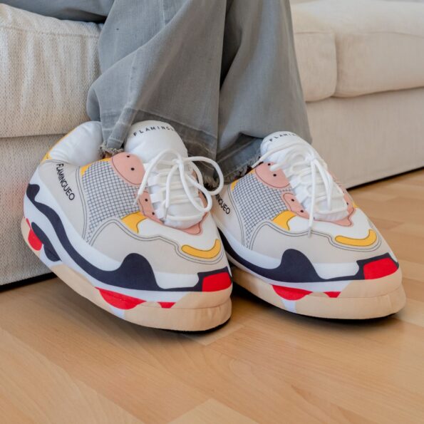 Chausson Sneakers Flamingueo "Modèle Balenciaga" : Élégance Excentrique Redéfinie