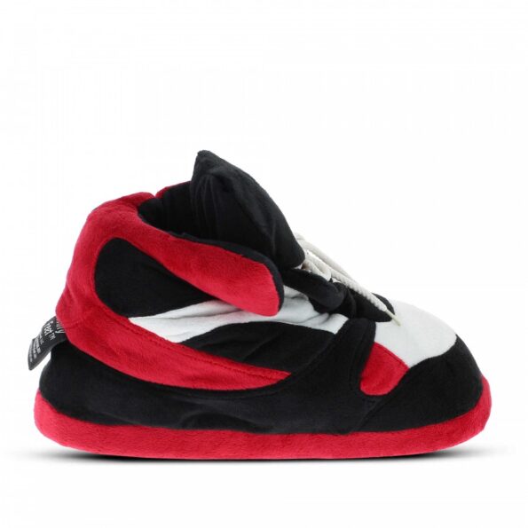 Chausson Sneakers Baskets Rouge : Alliez Style et Confort à la Maison