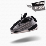 Chausson Sneakers Jordan AJ 4 Black White Dior : Fusion de Style et de Prestige