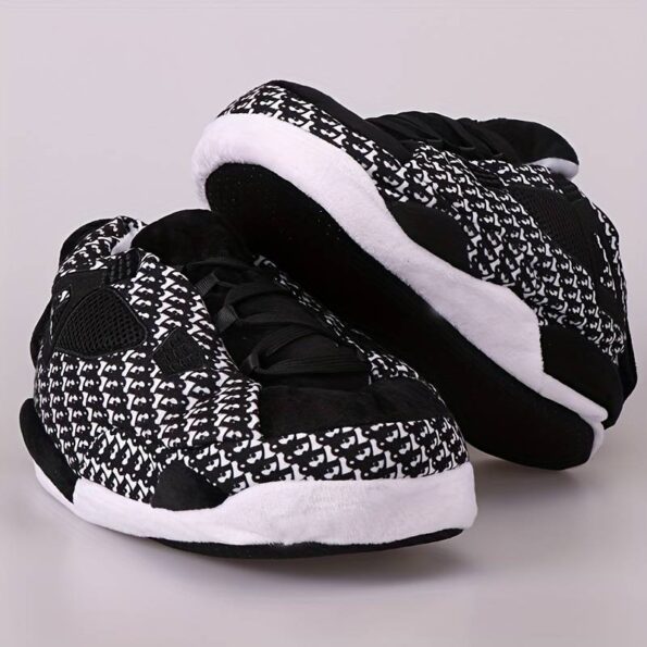 Chausson Sneakers Jordan AJ 4 Black White Dior : Fusion de Style et de Prestige